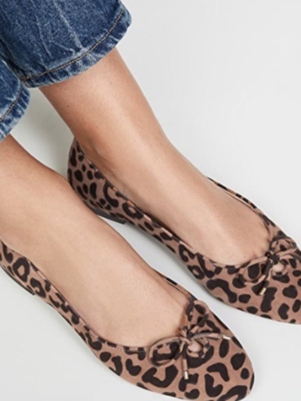 Stuart Weitzman Gabby Leopard Print Ballet Flat Size 5.5 NWOB